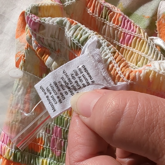 Japna NWOT High necked key hole tank maxi dress size medium. Never worn. - Picture 5 of 5